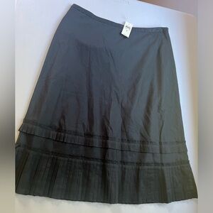 NWT Ann Taylor 100% cotton batiste pleated/ruffle hem A-line midi skirt